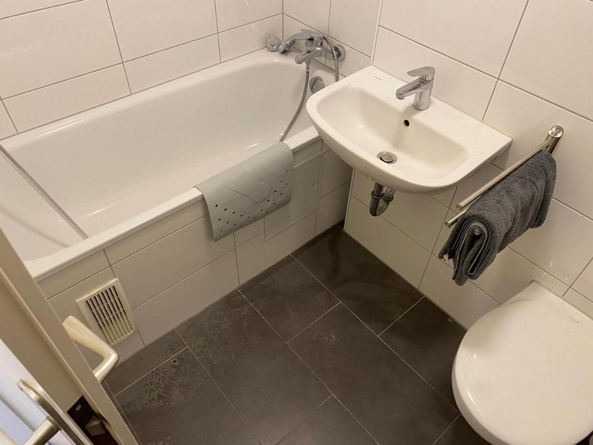 Interaktiv Appartements In Ratingen - Duesseldorferstrasse Luaran gambar