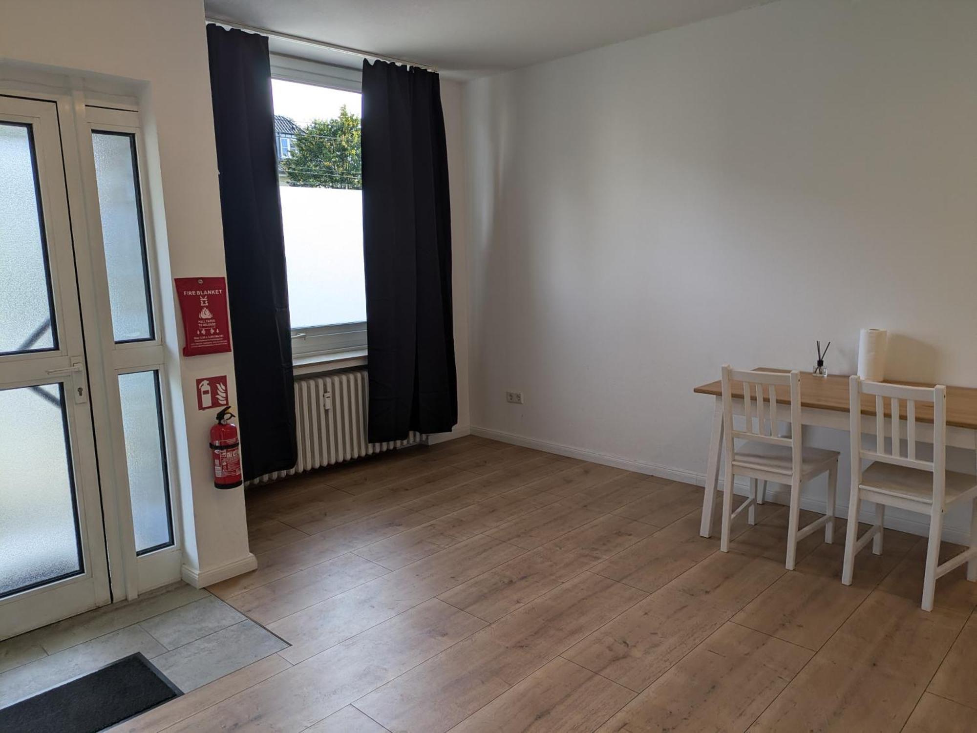 Interaktiv Appartements In Ratingen - Duesseldorferstrasse Luaran gambar